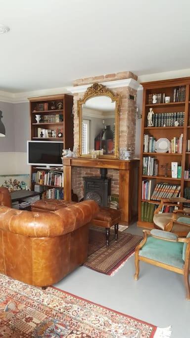 Appartement Dans Un Jardin Geneva Bagian luar foto