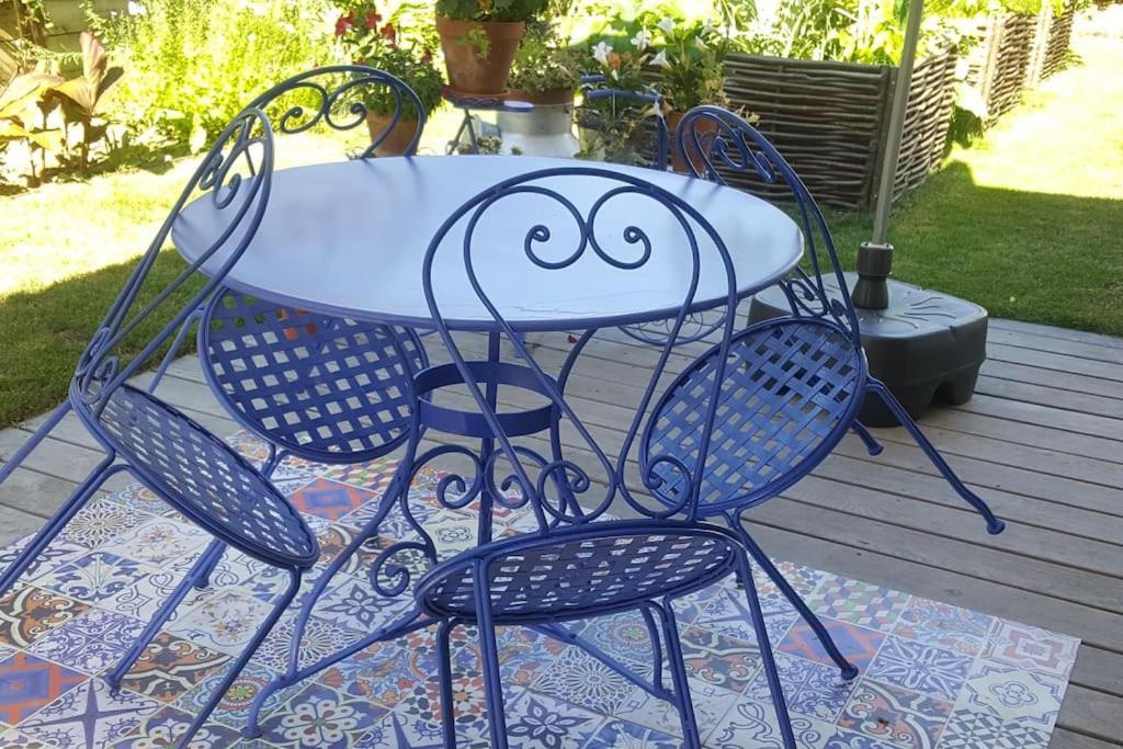 Appartement Dans Un Jardin Geneva Bagian luar foto
